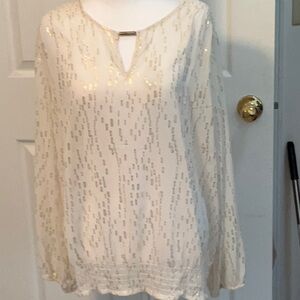 CHICO’S TOP NWOT SIZE 2 (10-12) LARGE